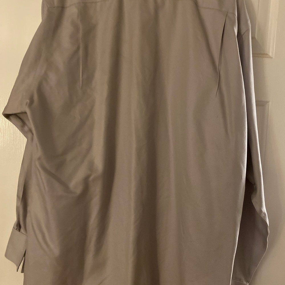 Button up - Picture 4 of 5